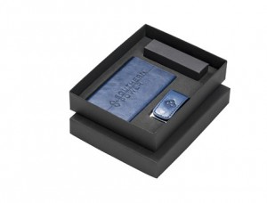 Renaissance Nine Gift Set - Navy Only
Code: GIFTSET-7353-N