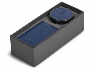 Renaissance Sixteen Gift Set - Navy Only
Code: GIFTSET-7417-N